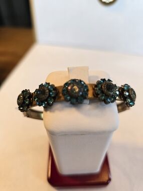 Sorrelli Teal Floral Crystal HINGED Bangle Bracelet